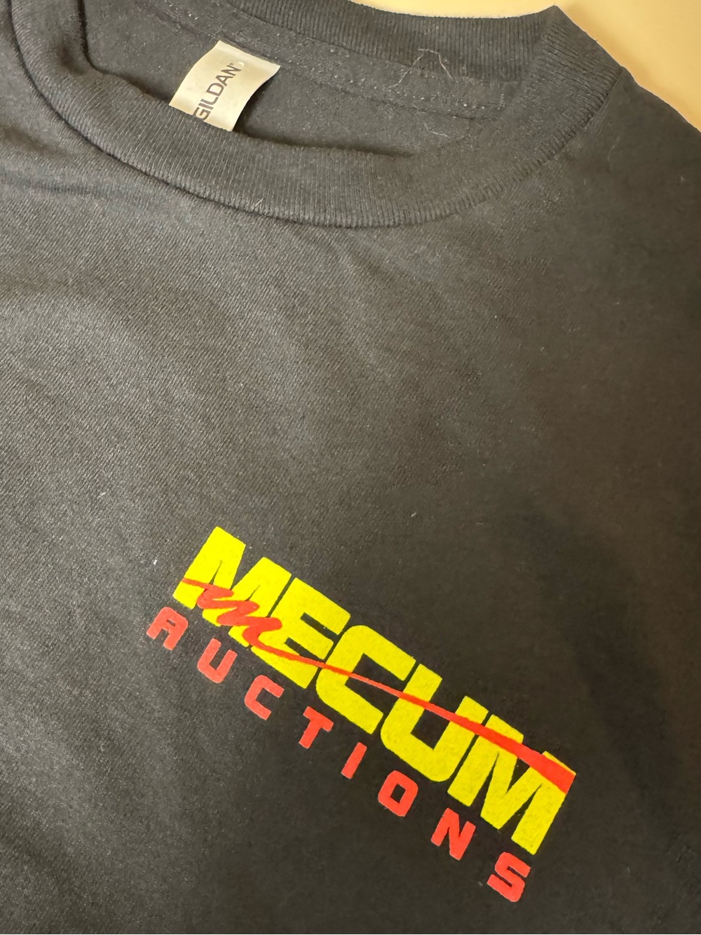 Mecum Auctions Black Graphic Tee in Men’s Large